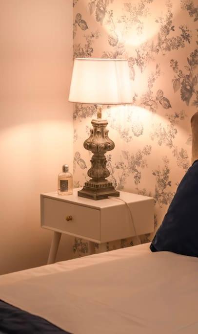 Logement Centre Ville De Reims - Commerces - Wifi ภายนอก รูปภาพ